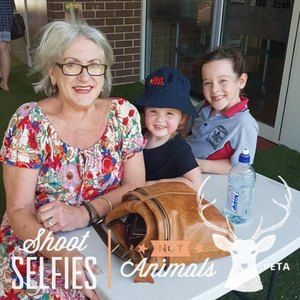 Meet your Posher, Lynne